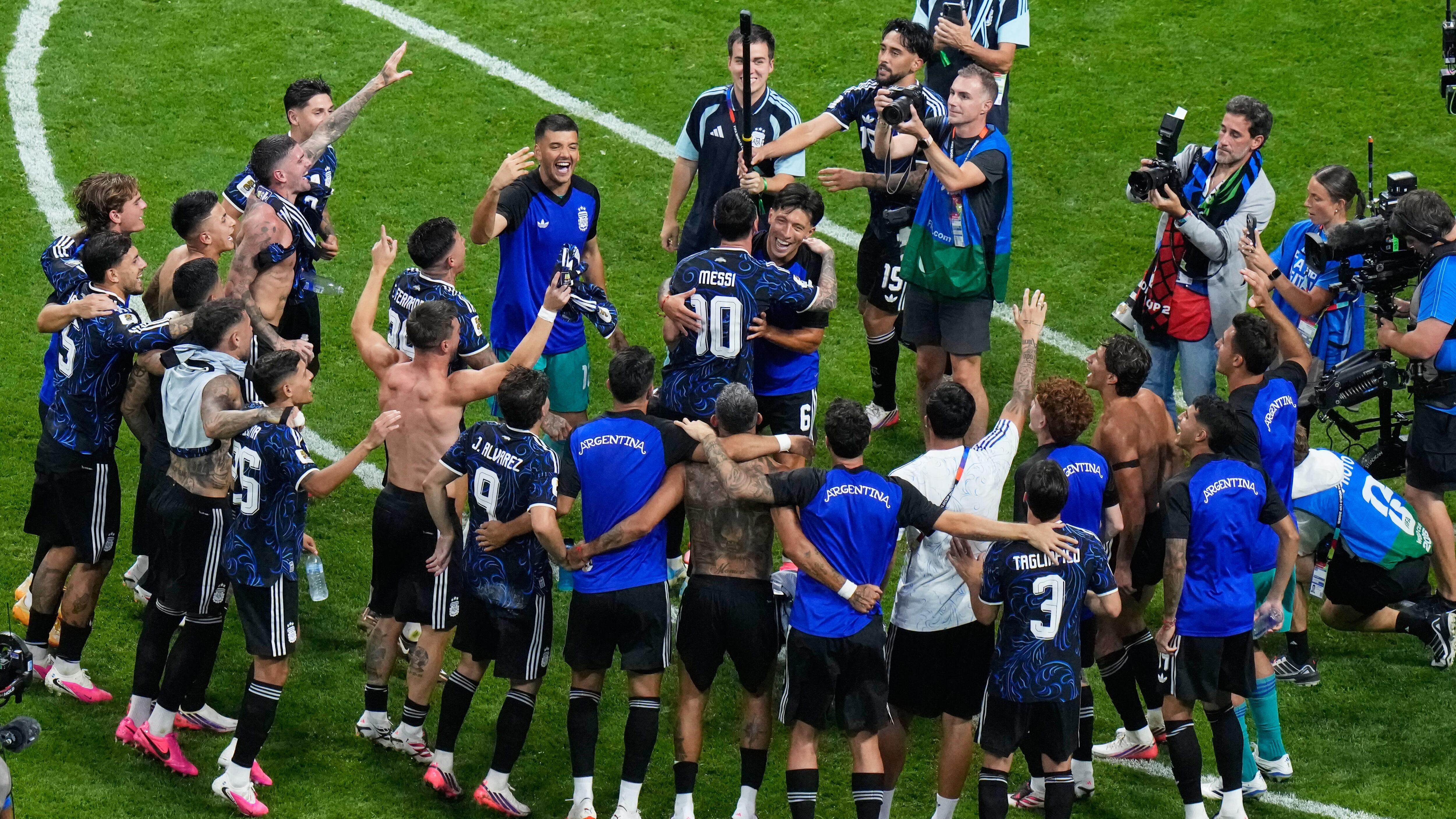 Argentina en 2026 como en 1990: un campeón defensor que llega a la final con espíritu de supervivencia