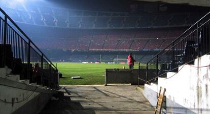 Una imagen sin público del Camp Nou. 