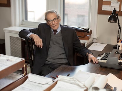 El periodista Robert Caro, el 1 de noviembre, en su despacho.