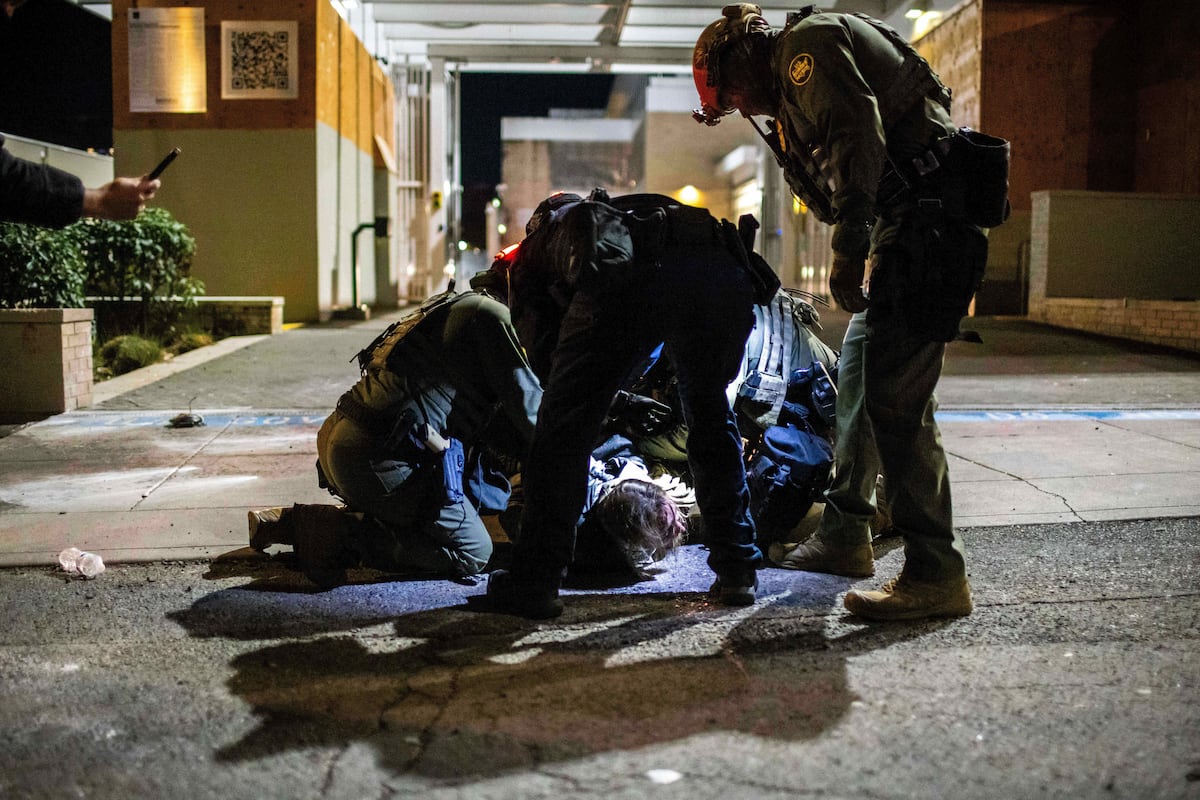 Federal judge rules ICE cannot make warrantless arrests in Oregon