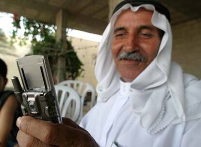 Varios países islámicos han debatido si se puede acabar con el vínculo conyugal a través del móvil.
