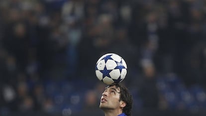 Raúl, en Gelserkirchen, durante su etapa en el Schalke 04, en 2011.