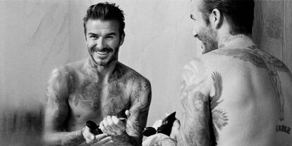 David Beckham en una de las imágenes promocionales de su nueva línea cosmética para hombres.