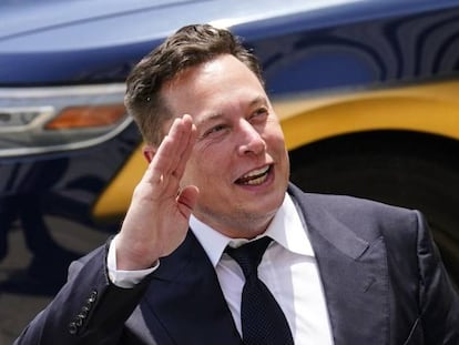 Elon Musk  sale del juzgado en Wilmington, Delaware (EE UU)