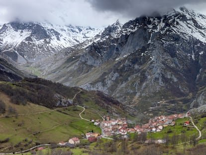 La parroquia asturiana de Sotres, parte de la reserva de la biosfera de Picos de Europa.