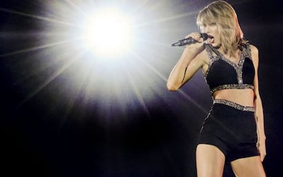 Taylor Swift en concierto, en la gira 1989, en Louisiana, el 20 mayo.