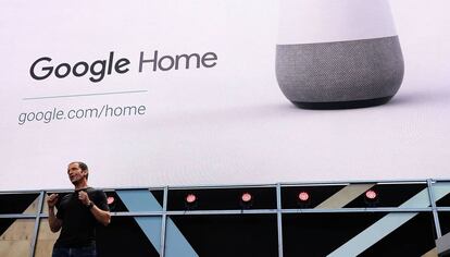 Mario Queiroz, durante la presentación de Google Home.