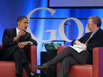 Barack Obama con Eric Schmidt, entonces presidente de Google, en 2007.  