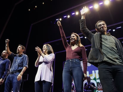 Desde la izquierda, Juliano Medeiros, Pablo Iglesias, Ione Belarra, Irene Montero y Juan Carlos Monedero, en el acto de clausura de la Universidad de Otoño de Podemos, el pasado noviembre, en Madrid.