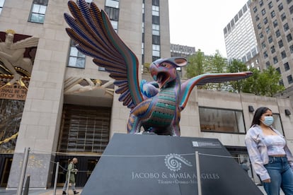 Las esculturas de alebrijes representan a un jaguar y un águila, animales protectores de la cultura zapoteca.