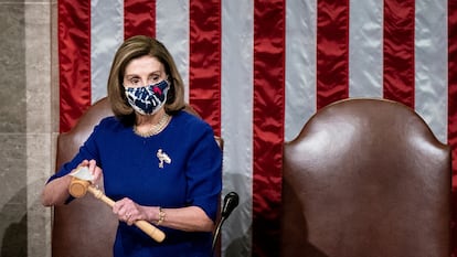 Nancy Pelosi durante a sessão de quarta-feira no Capitólio, em Washington.