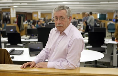 El secretario de CC OO, Ignacio Fernández Toxo, antes de participar en la entrevista con los lectores en la redacción de EL PAÍS.