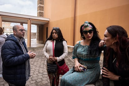 Las mujeres trans con las que Francisco compartió mesa: “Me dijo que no perdiera la fe, porque todos somos iguales ante los ojos de Dios”