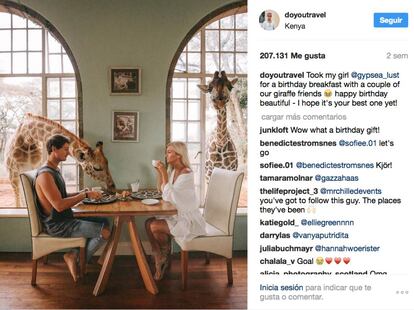 En la imagen, la pareja desayuna junto a dos ventanales por los que dos jirafas introducen sus cabezas (una de ellas come del desayuno de Jack). Están en Kenia y queda claro que se toman su tiempo para que cada foto merezca la pena.