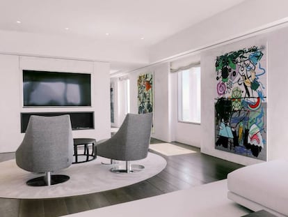 Arts Suite by We Collect, con obras del artista alemán Romain Blanck.  