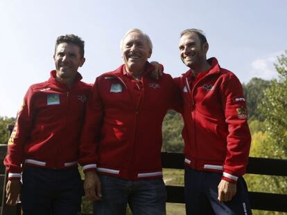 Purito Rodríguez, el seleccionador, Javier Mínguez, y Alejandro Valverde.