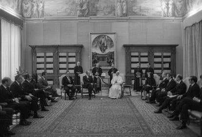 Henry Kissinger accompanies President Gerald Ford during an official visit to Pope Paul VI at the Vatican; June 3, 1975.