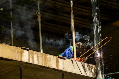 Un trabajador de la construcción, el día 2 de septiembre en Madrid.