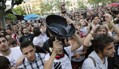 Una de las concentraciones del pasado año del 15-M en la plaza del Ayuntamiento de Valencia.