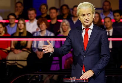 Geert Wilders, líder del Partido por la Libertad, durante el debate celebrado este martes en La Haya. 