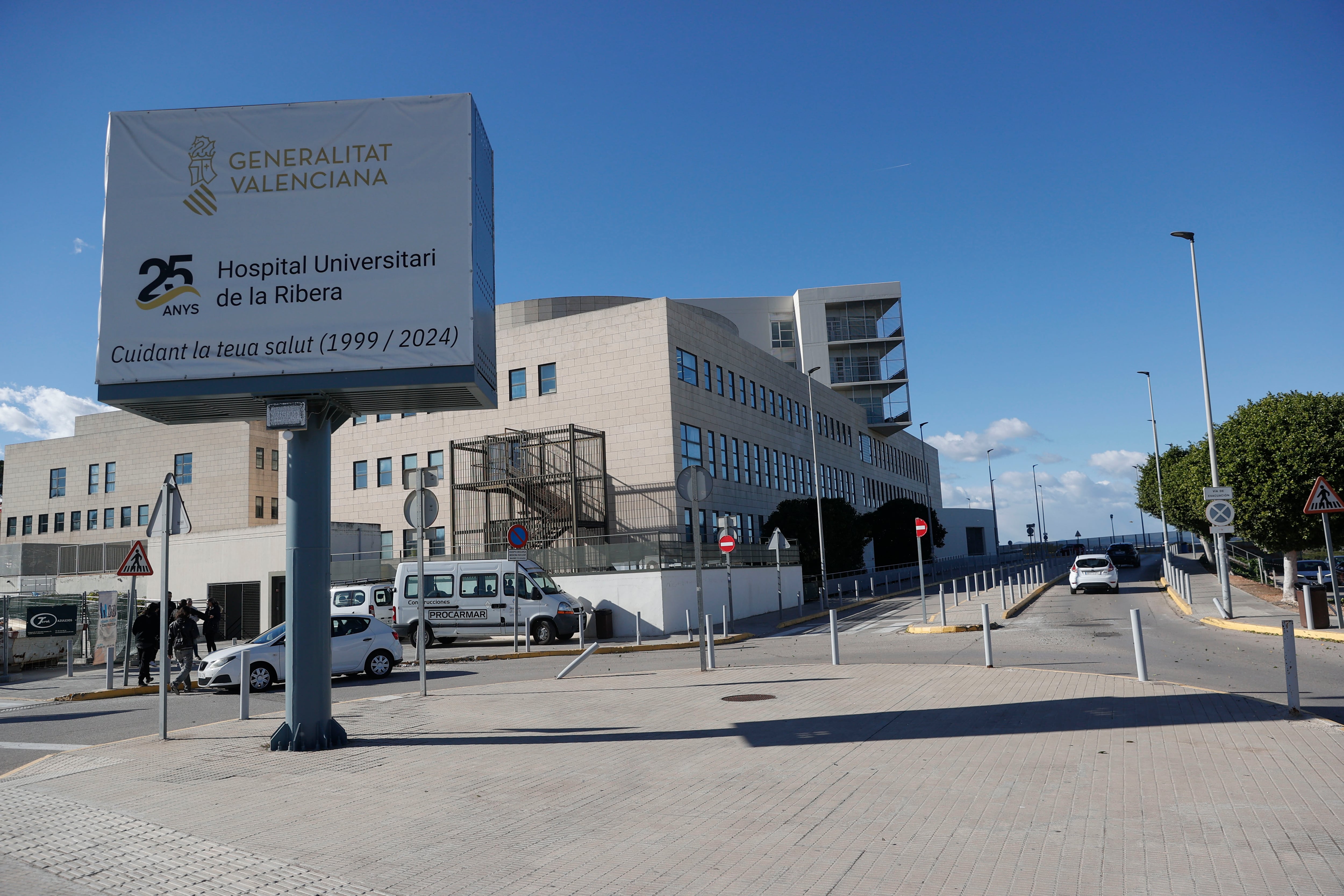 Clinica dentale di Alzira senza autorizzazione per sedazione endovenosa ha curato bambina morta