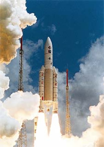 Lanzamiento del <i>Ariane 5</i> en octubre de 1998.