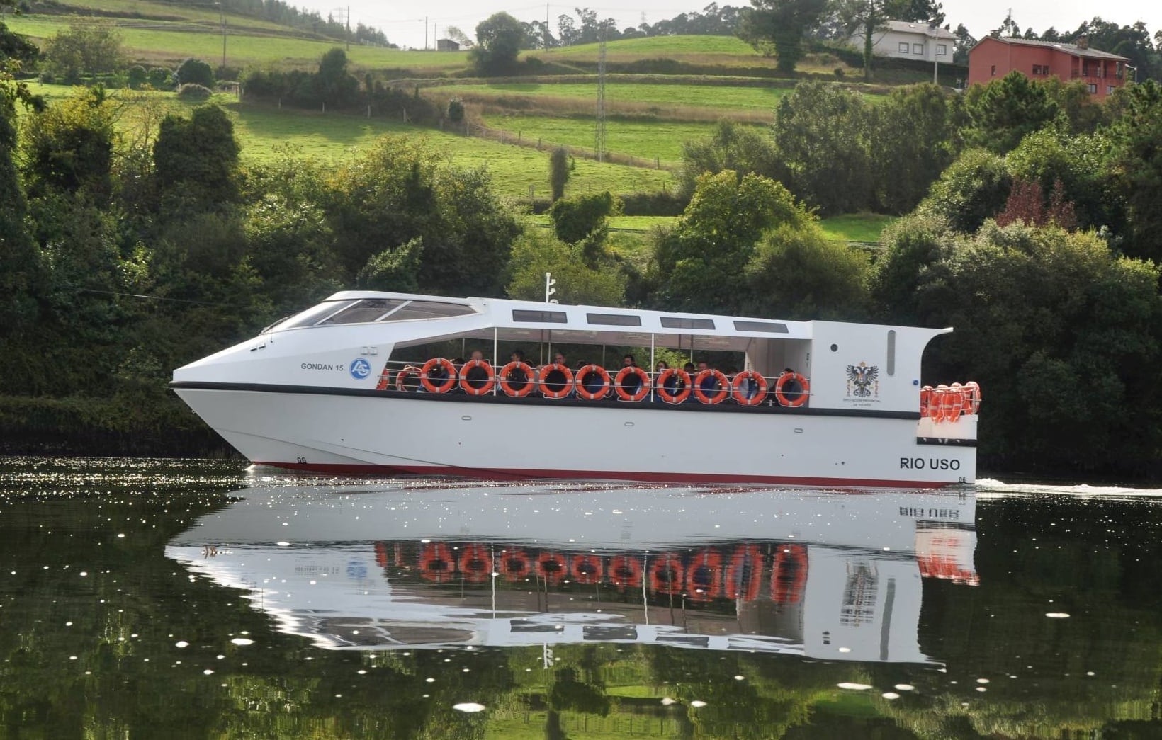 La Diputación de Toledo logra vender el barco que adquirió para navegar el río Uso y que permanecía varado en un puerto de Galicia