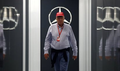 Niki Lauda, en sus funciones como presidente de Mercedes, durante una práctica de carreras en el circuito de Fórmula 1 del Grand Prix de Singapur 2017, fotografiado el 16 de septiembre de 2017.
