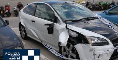 Estado en que quedó el Ford Focus tras arrollar al ciclista