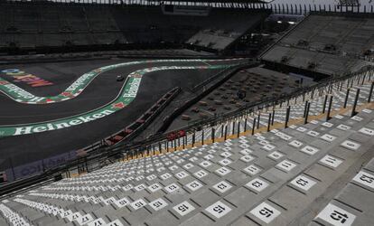 Las tribunas el autódromo Hermanos Rodríguez.