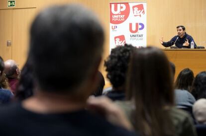 Alberto Garzón en un acto en la Universidad Politécnica de Valencia.