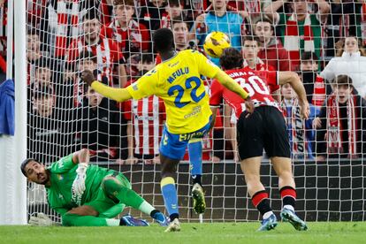 Unai Gómez marcando ante la UD Las Palmas.