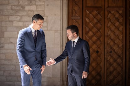 Pedro Sánchez y Pere Aragonès, este miércoles en su reunión en el Palau de la Generalitat de Cataluña. 