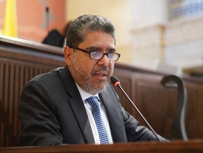 Carlos Hernán Rodríguez durante una audiencia pública, en agosto de 2022.