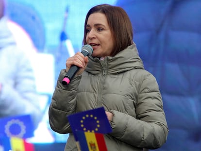 La presidenta moldava, Maia Sandu, durante la celebración el 23 de febrero de la apertura de negociaciones con la Unión Europea para la adhesión de su país al bloque.