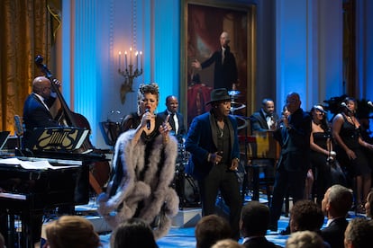 En 2016 actuó en la Casa Blanca, junto a Anthony Hamilton, en un homenaje a Ray Charles.