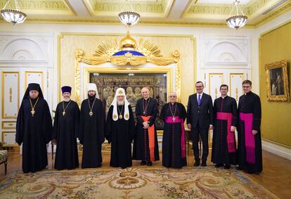 Kiril de Moscú y cardenal Zuppi