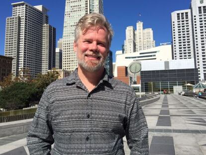 Neal Gorenflo al centre Yerba Buena de San Francisco.