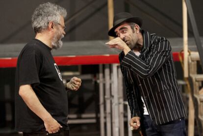 El actor Luis Tosar junto al director Quico Cadaval