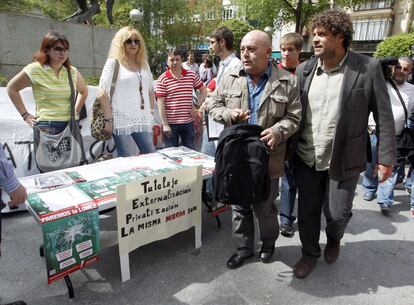 Tras unos 20 minutos de clase, donde ha remarcado claramente que “a más educación habrá más ciudadanía”, el profesor Juan Pablo Wert ha dado por terminada la clase, sin el turno de preguntas de los alumnos que en principio estaba previsto.