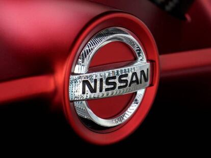 El logo de un Nissan. EFE/Archivo