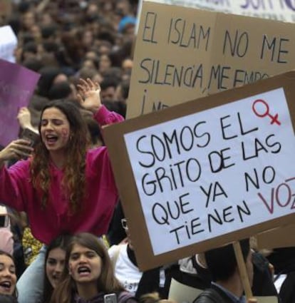 Manifestació feminista el 8 de març a Barcelona.