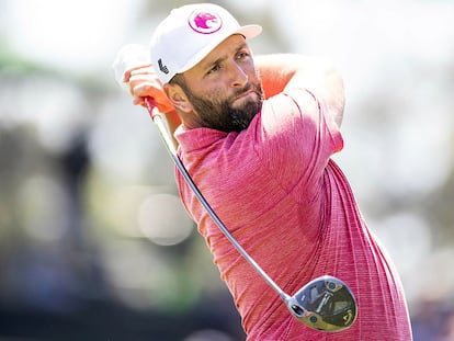 Rahm, este domingo en la salida del tercer hoyo de Augusta.