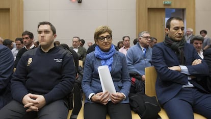 La exalcaldesa de La Muela María Victoria Pinilla, en 2016, durante el primer juicio que se siguió contra ella en la Audiencia Provincial de Zaragoza.