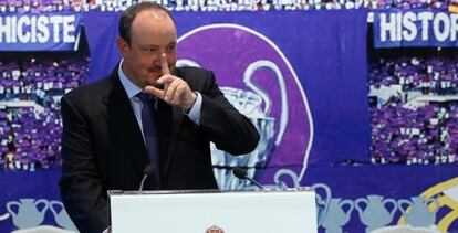 Visiblemente emocionado, el nuevo técnico blanco apenas ha podido contener las lágrimas en el Bernabéu.