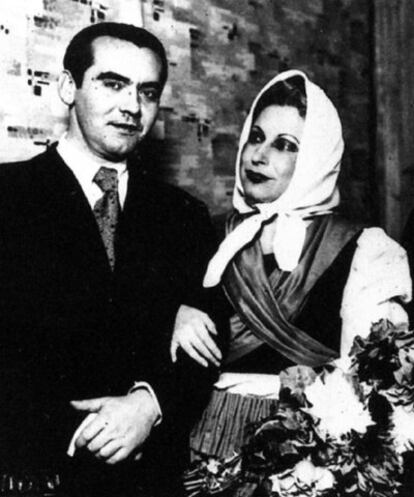 Lorca y Margarita Xirgu, en los años treinta.