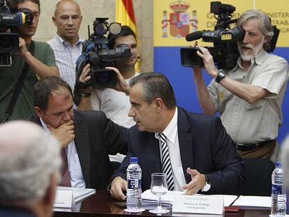 El ministro de Trabajo, el miércoles, durante la reunión de la Mesa de Diálogo Social.