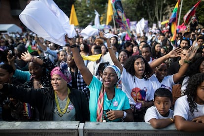 Seguidores de Francia Márquez durante su cierre de campaña, en Bogotá.