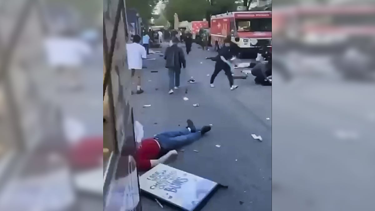 Al menos 11 muertos y más de 20 heridos en un atropello múltiple en un ...