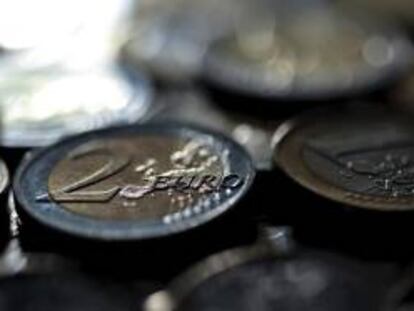 Detalle de varias monedas de euro. EFE/Archivo
